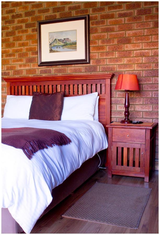 Asante Guest House Vanderbijlpark Zewnętrze zdjęcie