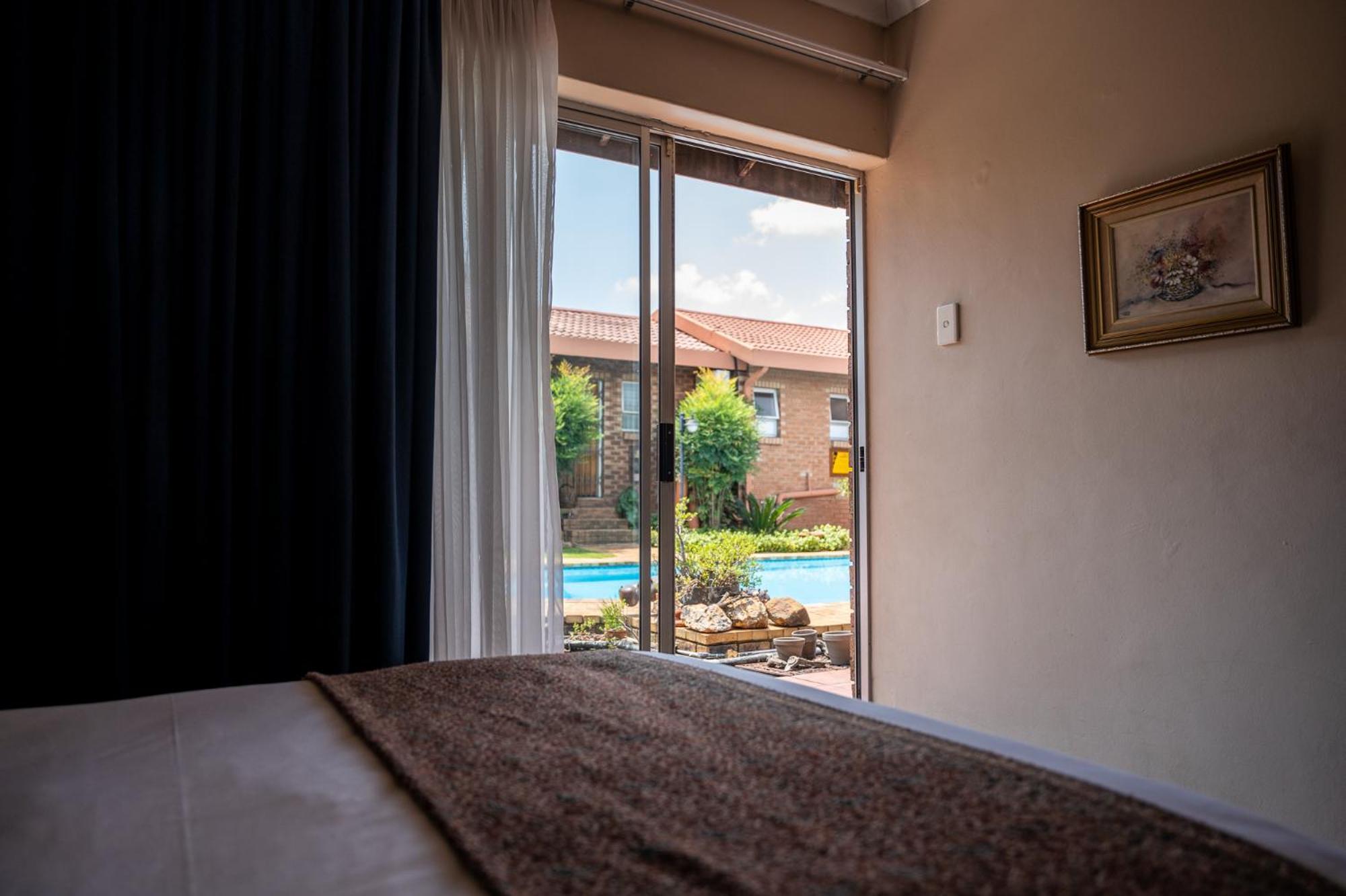 Asante Guest House Vanderbijlpark Zewnętrze zdjęcie