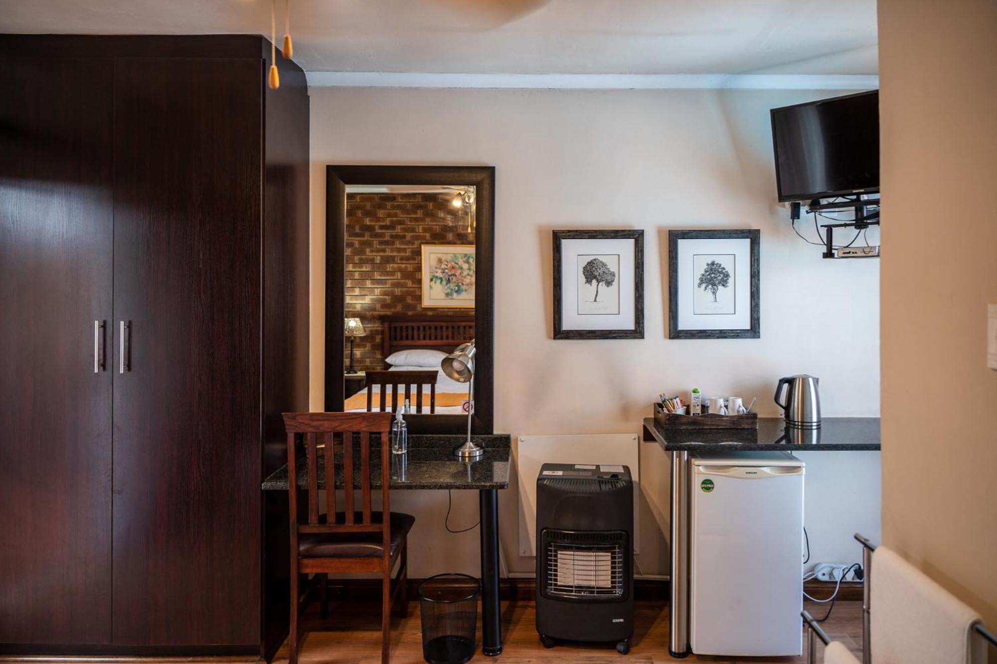 Asante Guest House Vanderbijlpark Zewnętrze zdjęcie